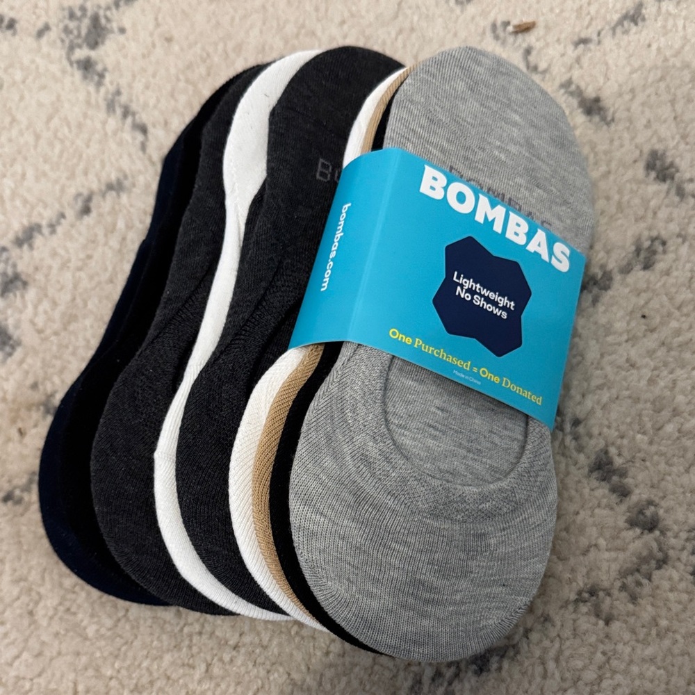Bombas lightweight No-Show Socks - Black, White, Gray, cream and blue